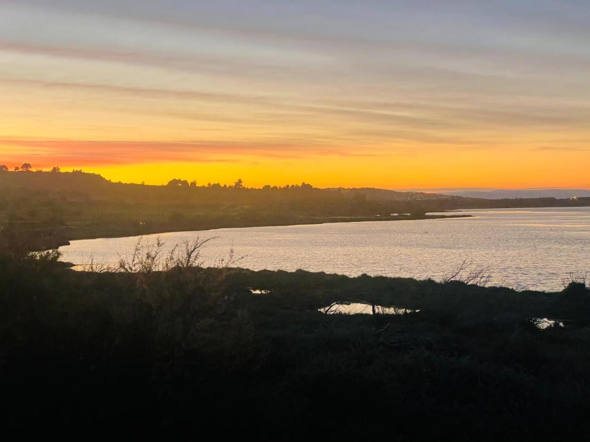 Parenthese Au Bord De L'Etang Lägenhet Bages  Exteriör bild